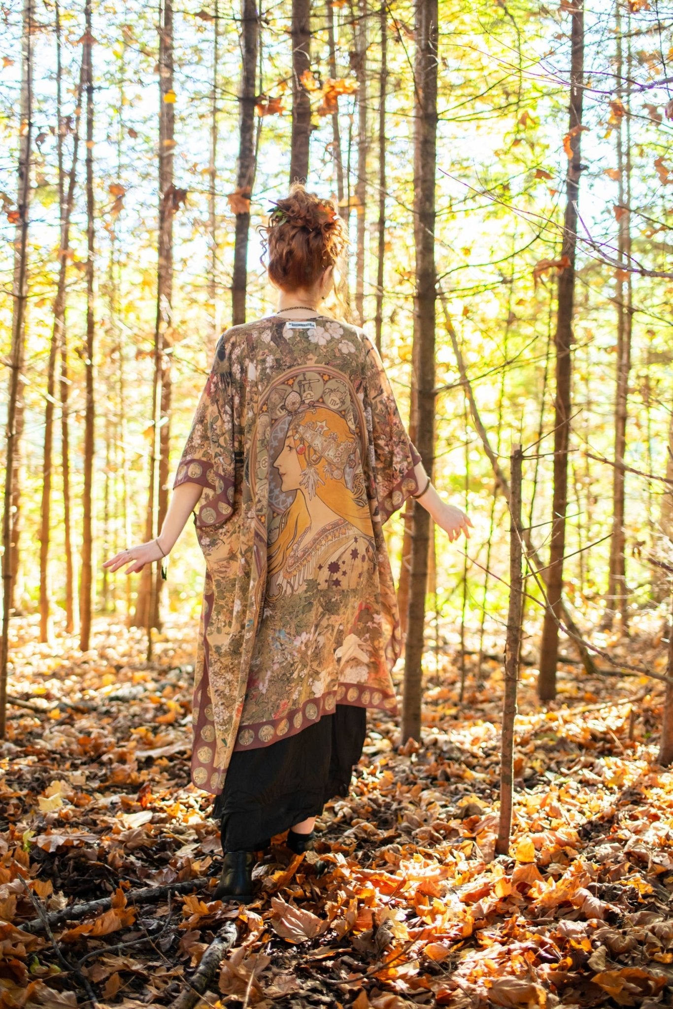 Dreamweaver Bamboo Bohemian Kimono with Zodiac Signs - ivyandlavyboutique Market of Stars
