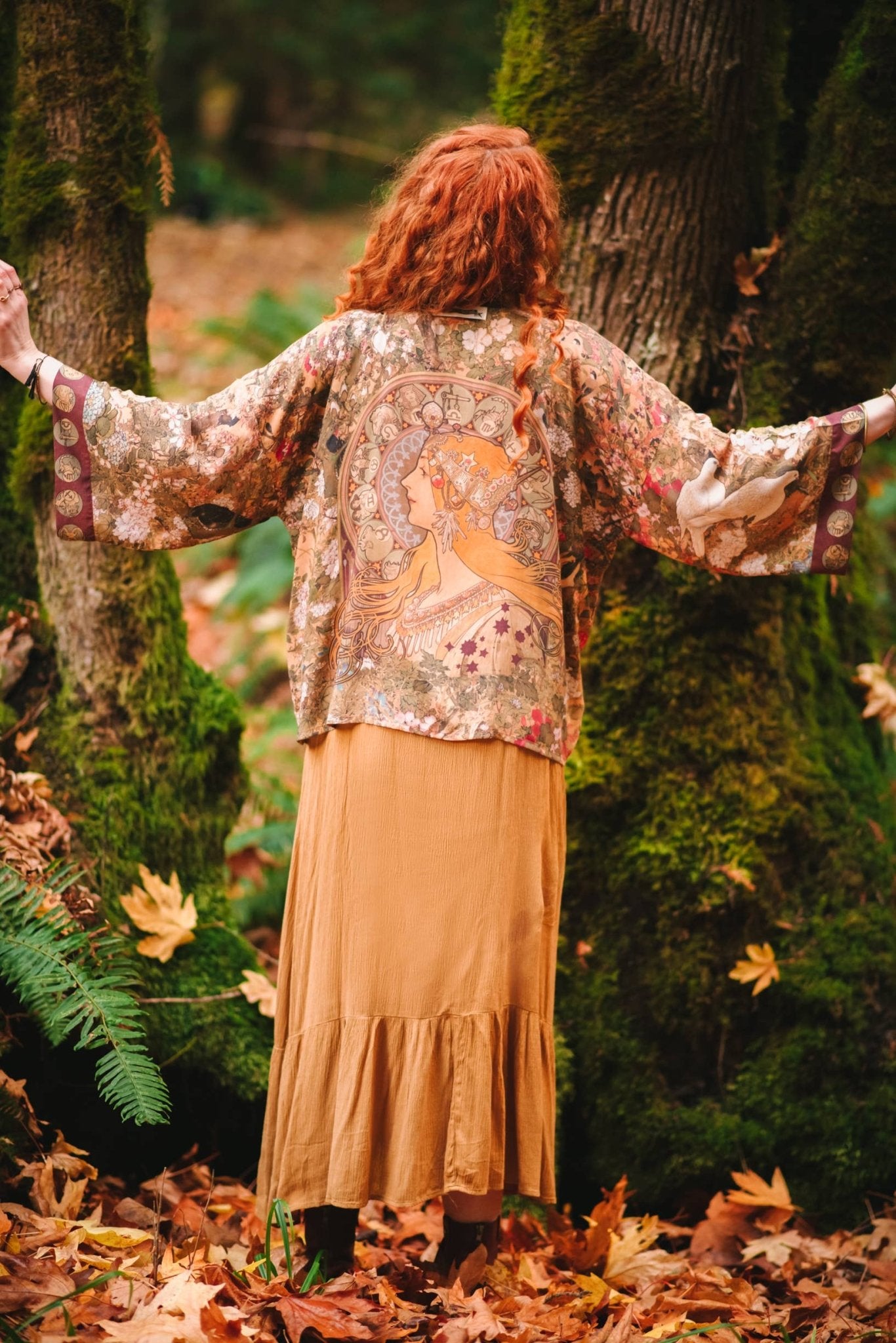 Dreamweaver Cropped Pixie Bamboo Kimono Cardigan with Zodiac Signs - ivyandlavyboutique Market of Stars