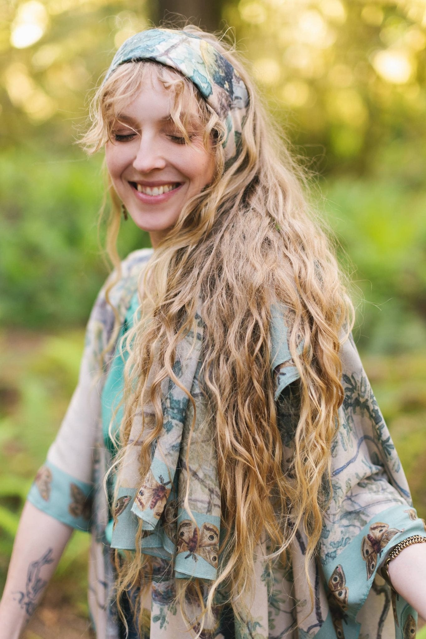 Earth & Sky Scarf with Tree Print - ivyandlavyboutique Market of Stars