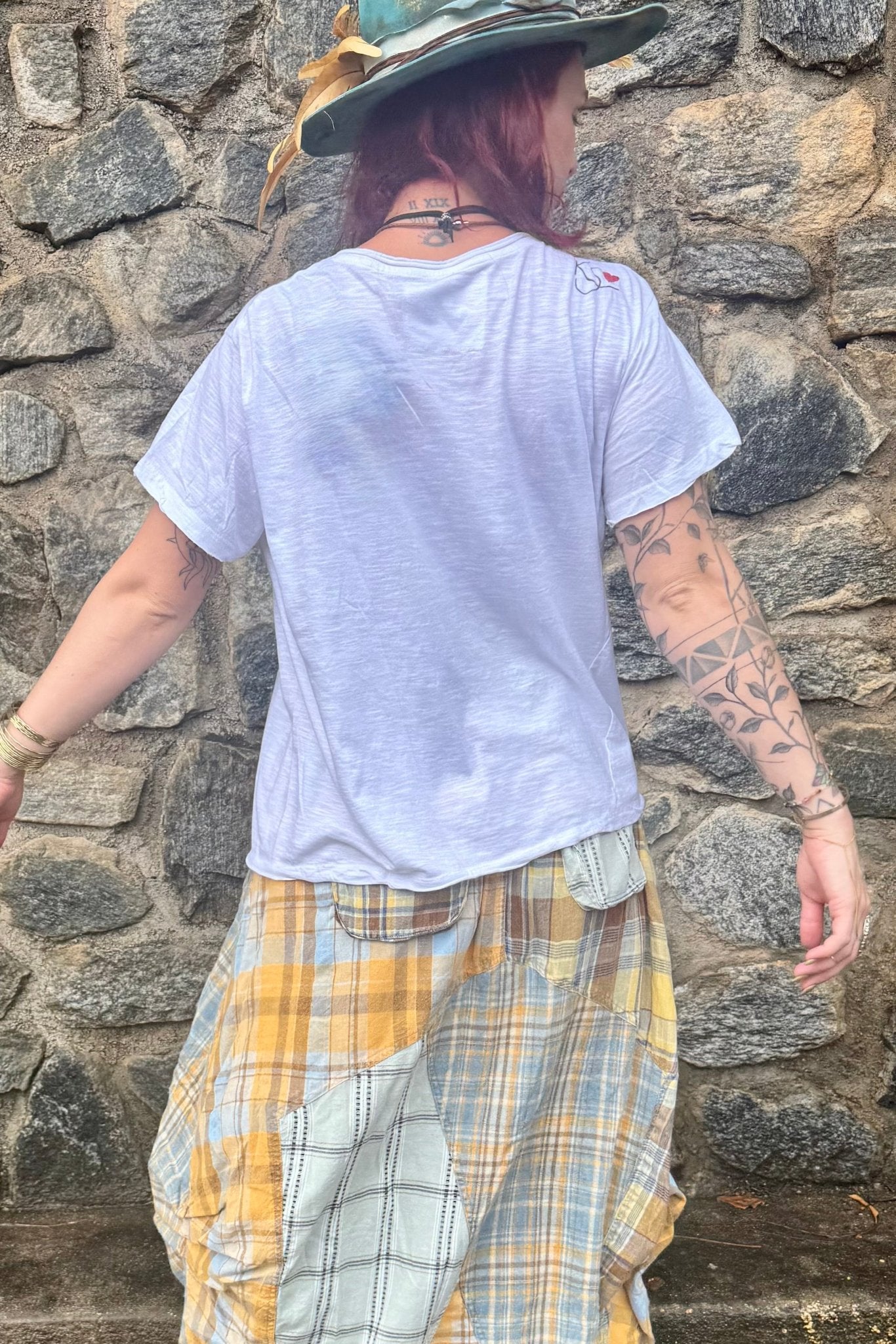 Echo Tee - ivyandlavyboutique Caite & Kyla