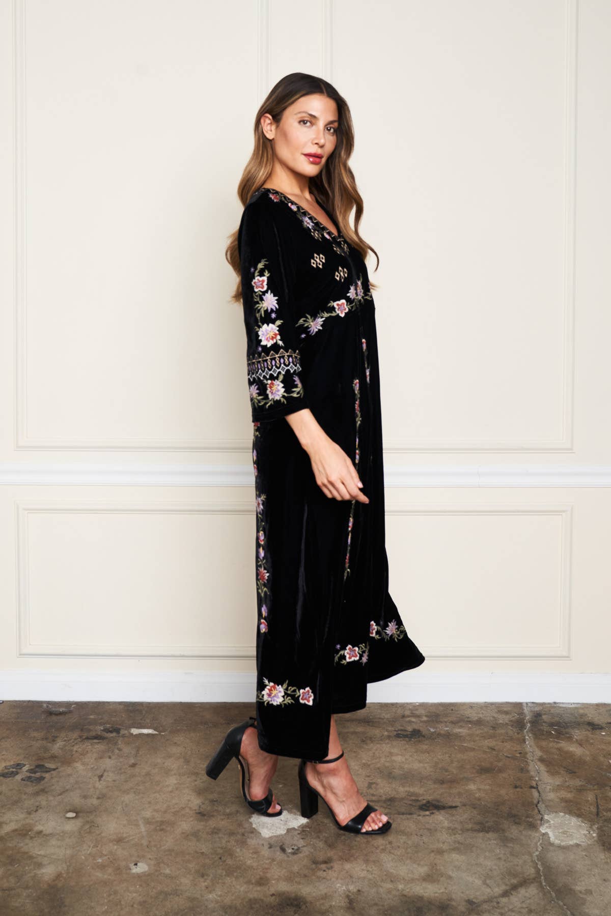 Embroidered Velvet Pull - Over Dress - ivyandlavyboutique Paparazzi