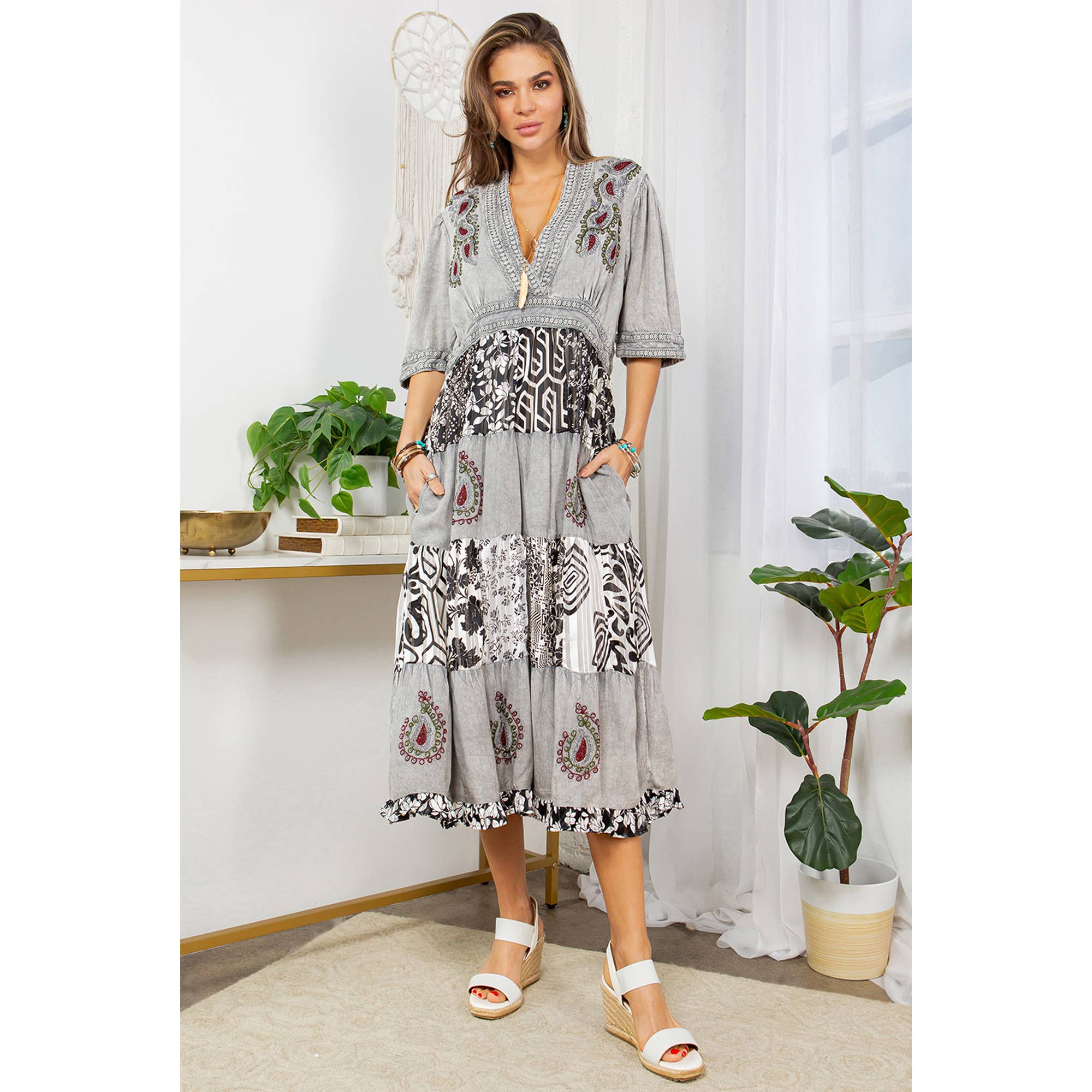 Emily's Elegance Dress - ivyandlavyboutique Young Threads