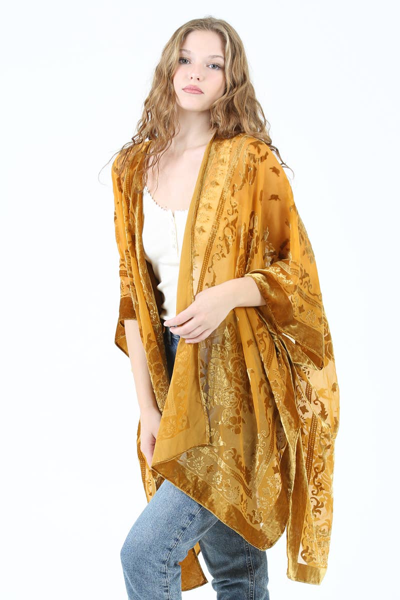Everyday Cool Girl Velvet Kimono - ivyandlavyboutique ANGIE