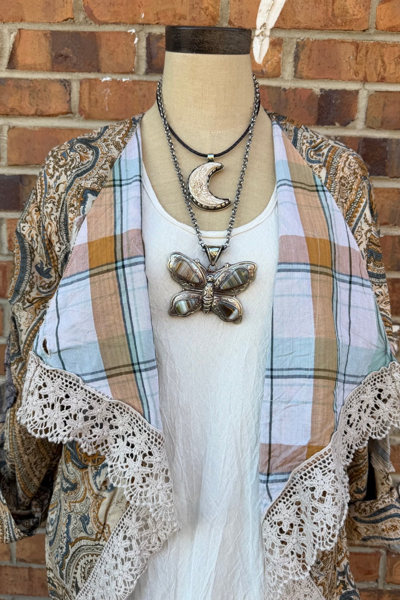Festive Gathering Jacket - ivyandlavyboutique Jaded Gypsy