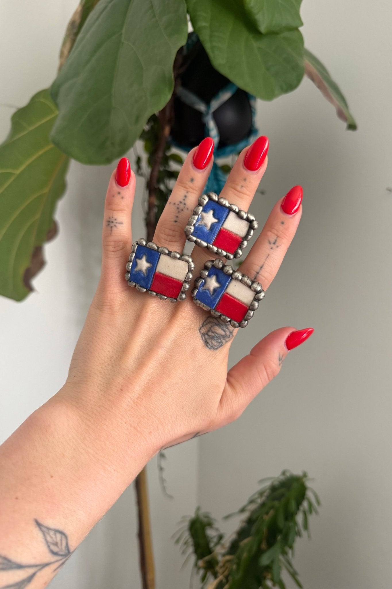 Flag Pottery Ring - ivyandlavyboutique Art by Amy