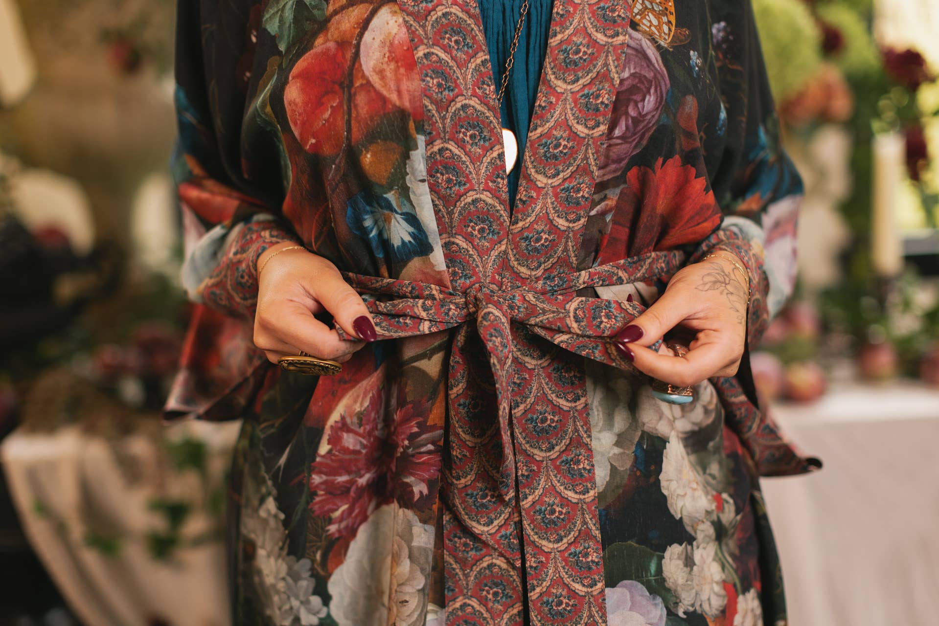 Flight of Fancy Opera Duster Kimono Robe Hummingbird Print - ivyandlavyboutique Market of Stars