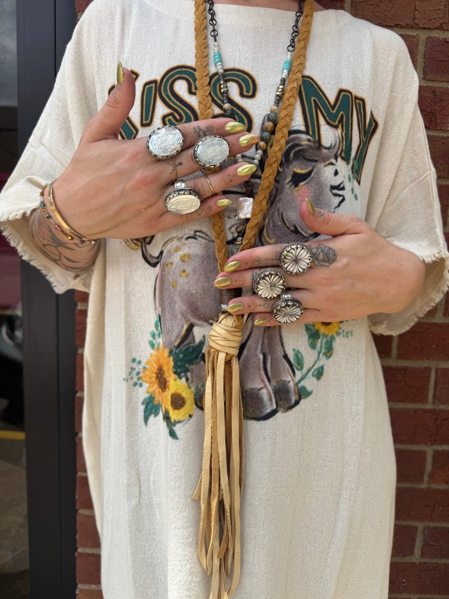 Flower Circle Small Ring - ivyandlavyboutique ivyandlavyboutique