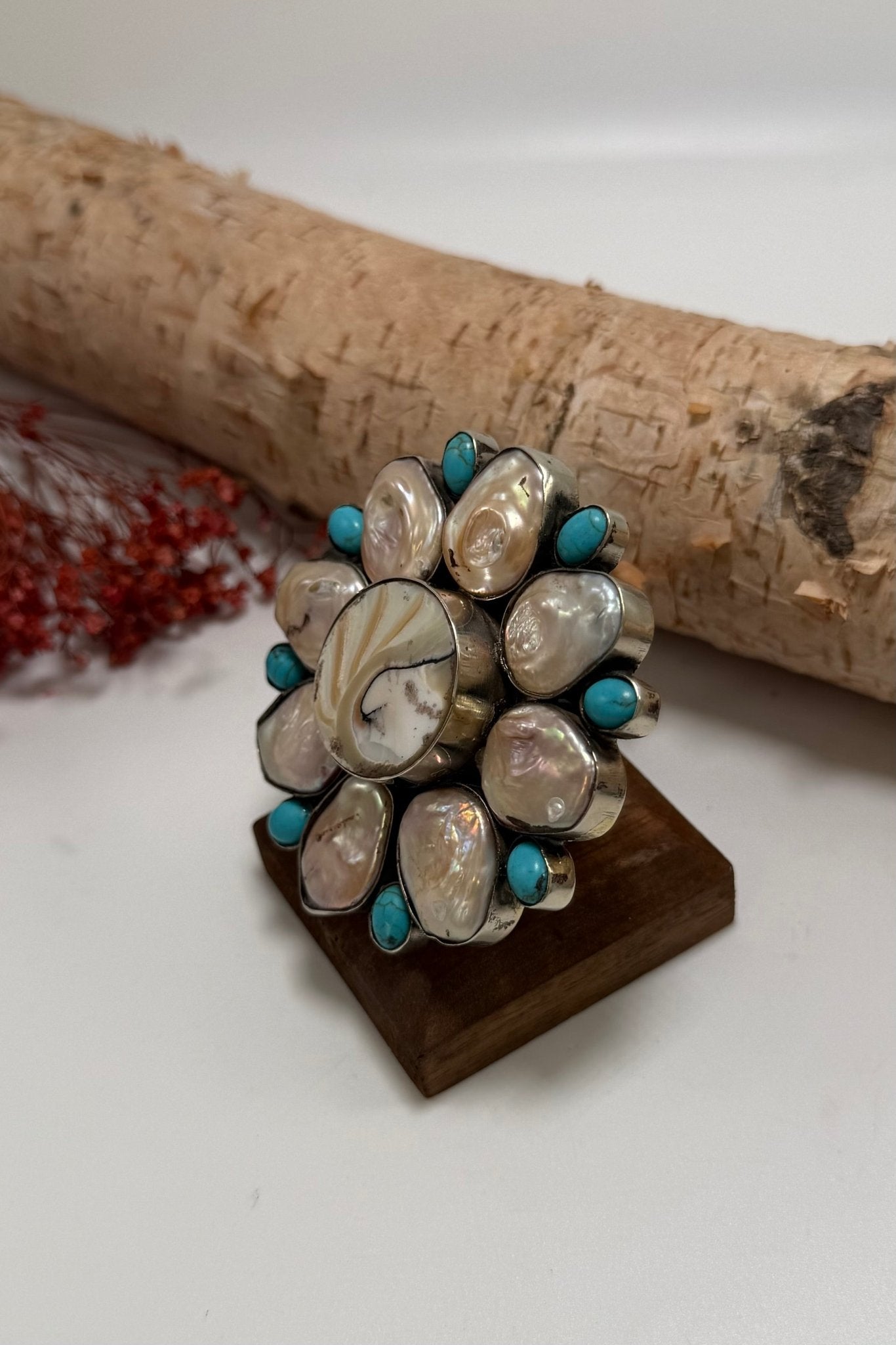 Flower of Pearl Ring - ivyandlavyboutique ivyandlavyboutique