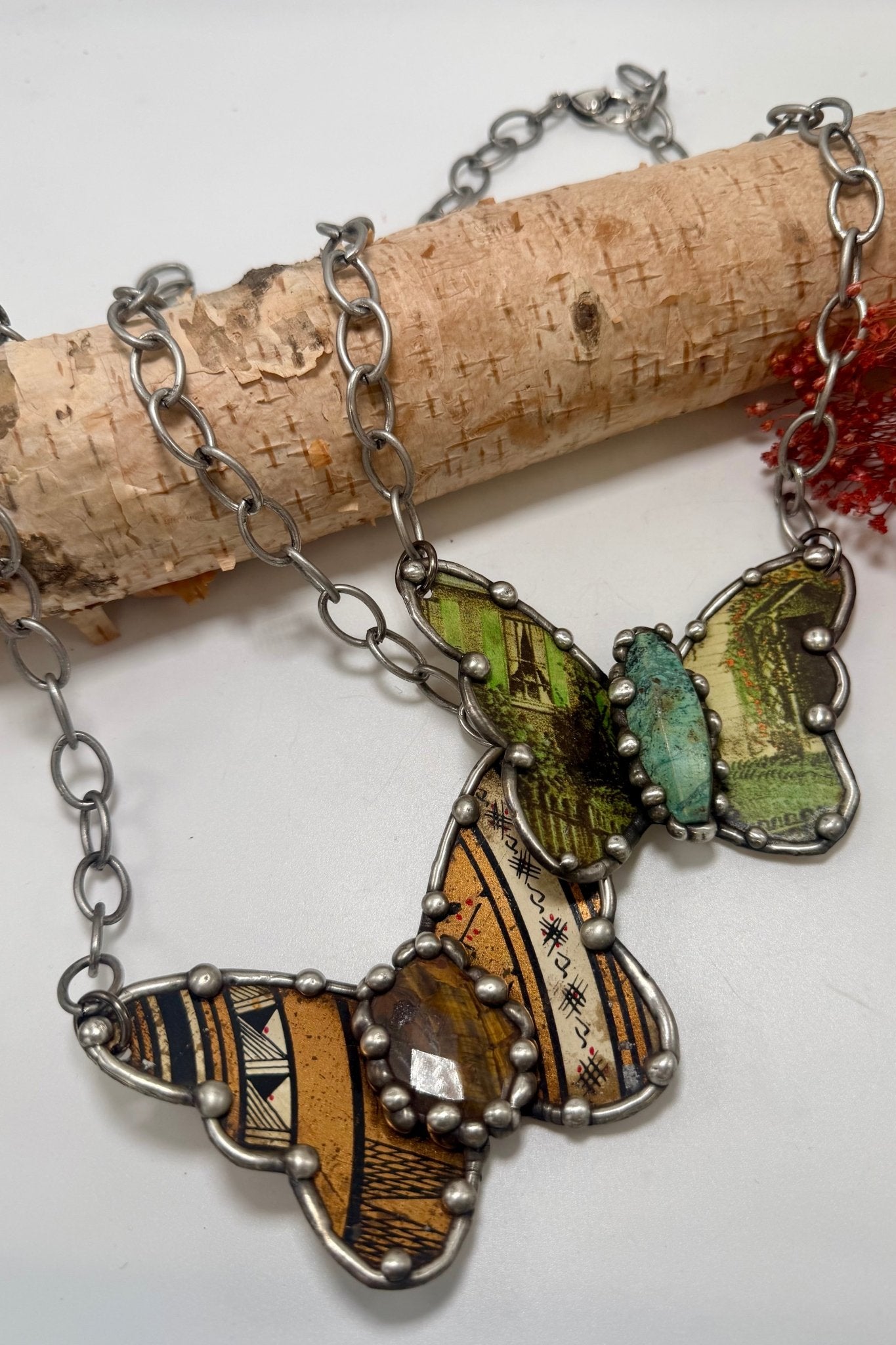 Fly Away Butterfly Necklace - ivyandlavyboutique Art by Amy