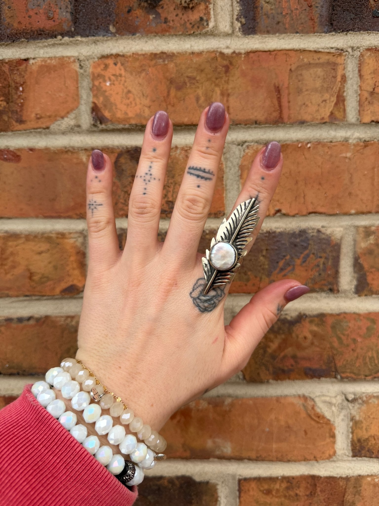 Fly Away Feather in Pearl Ring - ivyandlavyboutique ivyandlavyboutique