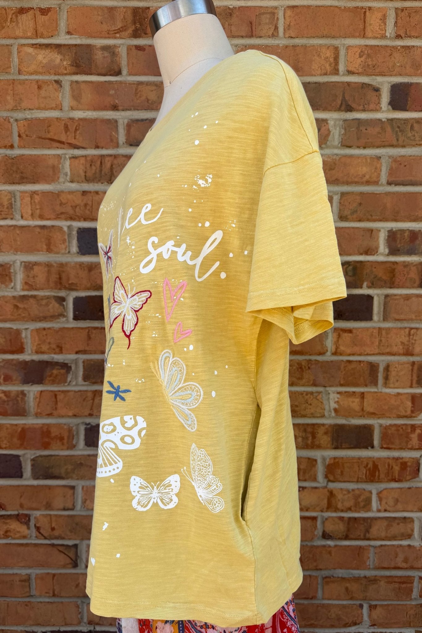 Free your Soul Sunshine Tee - ivyandlavyboutique Blue Velvet