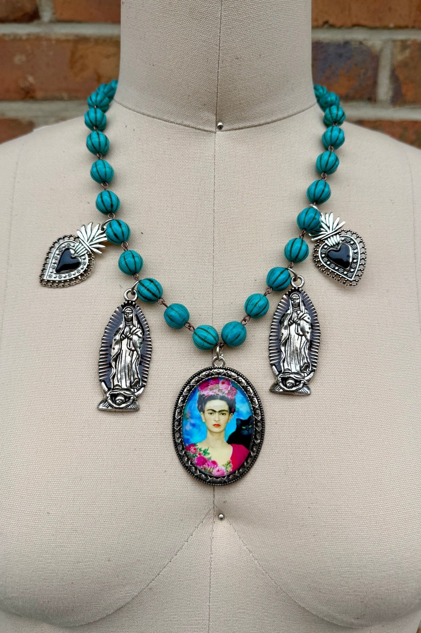 Frida in Blue Necklace - ivyandlavyboutique Beths Addiction