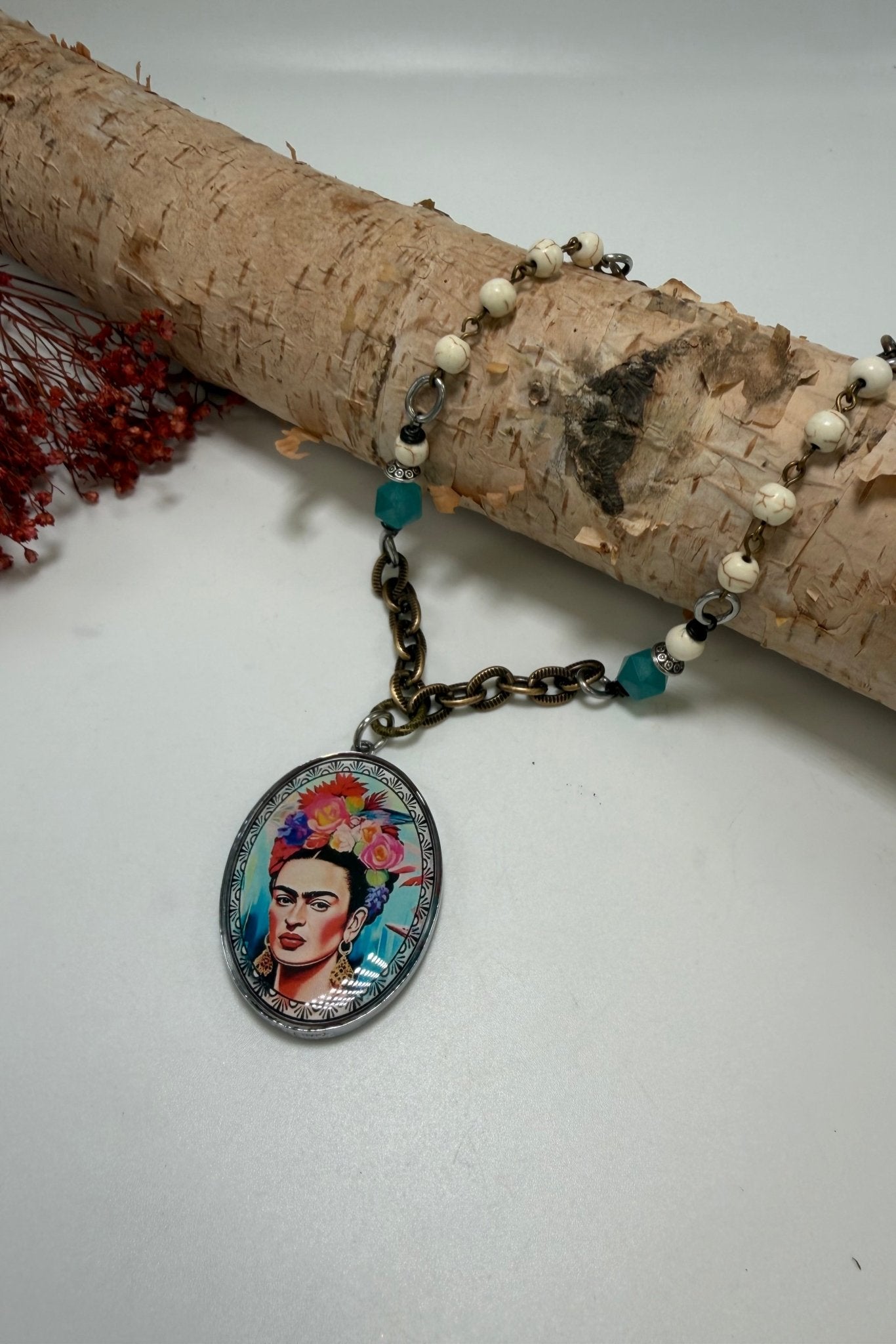 Frida Short Necklace - ivyandlavyboutique ivyandlavyboutique