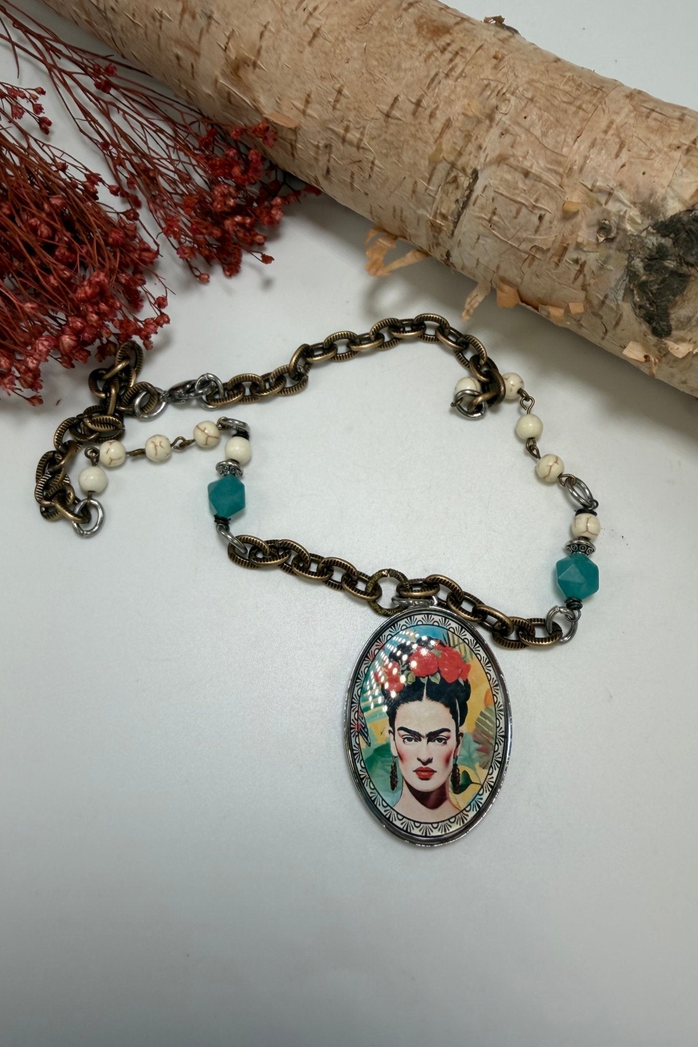 Frida Short Necklace - ivyandlavyboutique ivyandlavyboutique