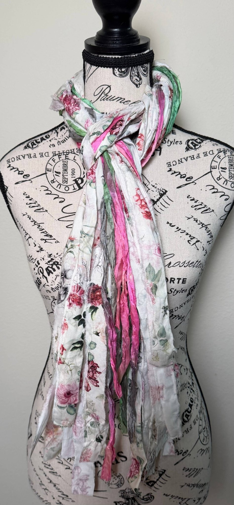 Fringe Scarf - ROSE TEA GARDEN - ivyandlavyboutique The Curated Raven