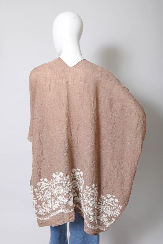 Gwens Embroidered Stitch Kimono - ivyandlavyboutique Leto Accessories