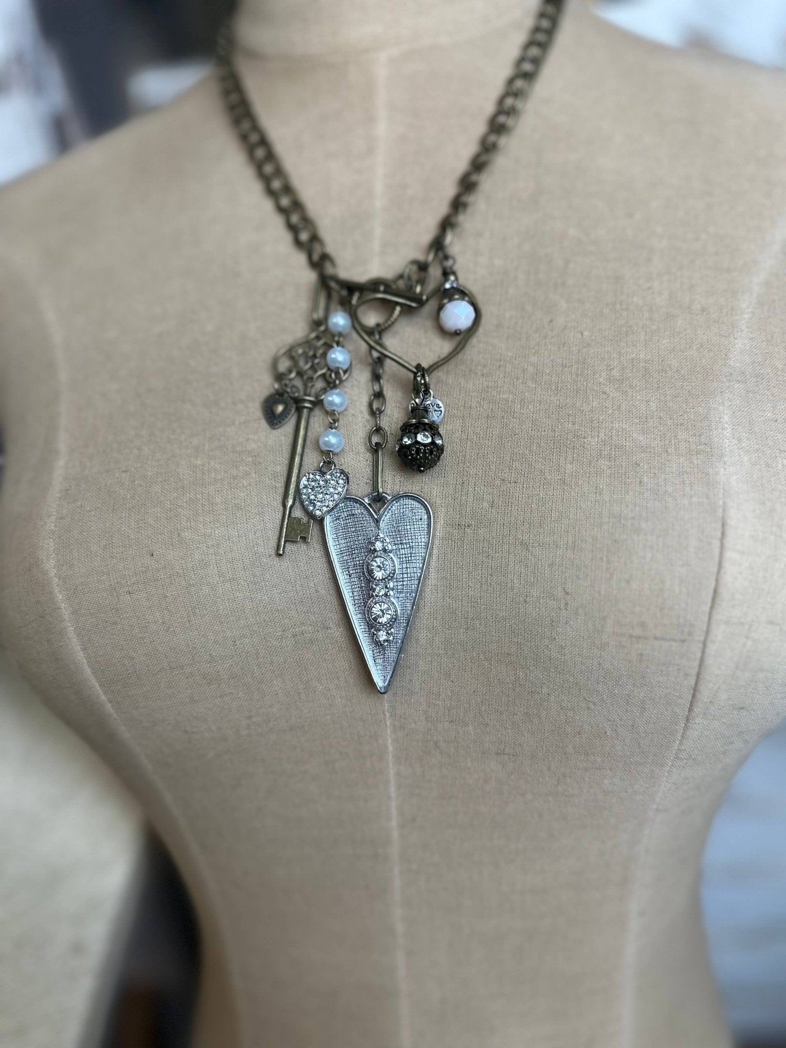 Gypsy Heart Necklace  - ivyandlavyboutique Scooples Jewelry