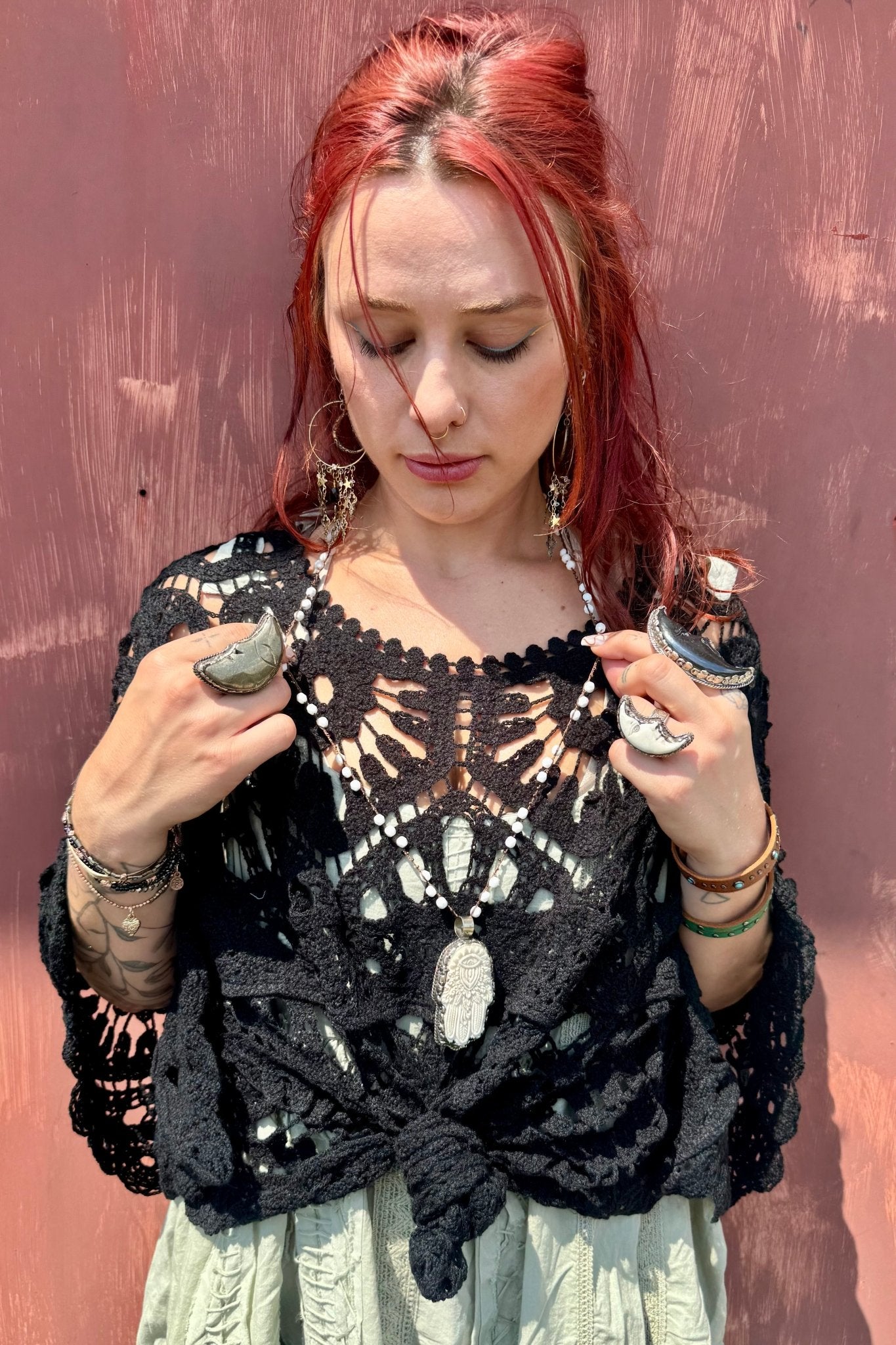 Hamsa Hand Necklace on Knotted Gemstone Chain - ivyandlavyboutique ivyandlavyboutique