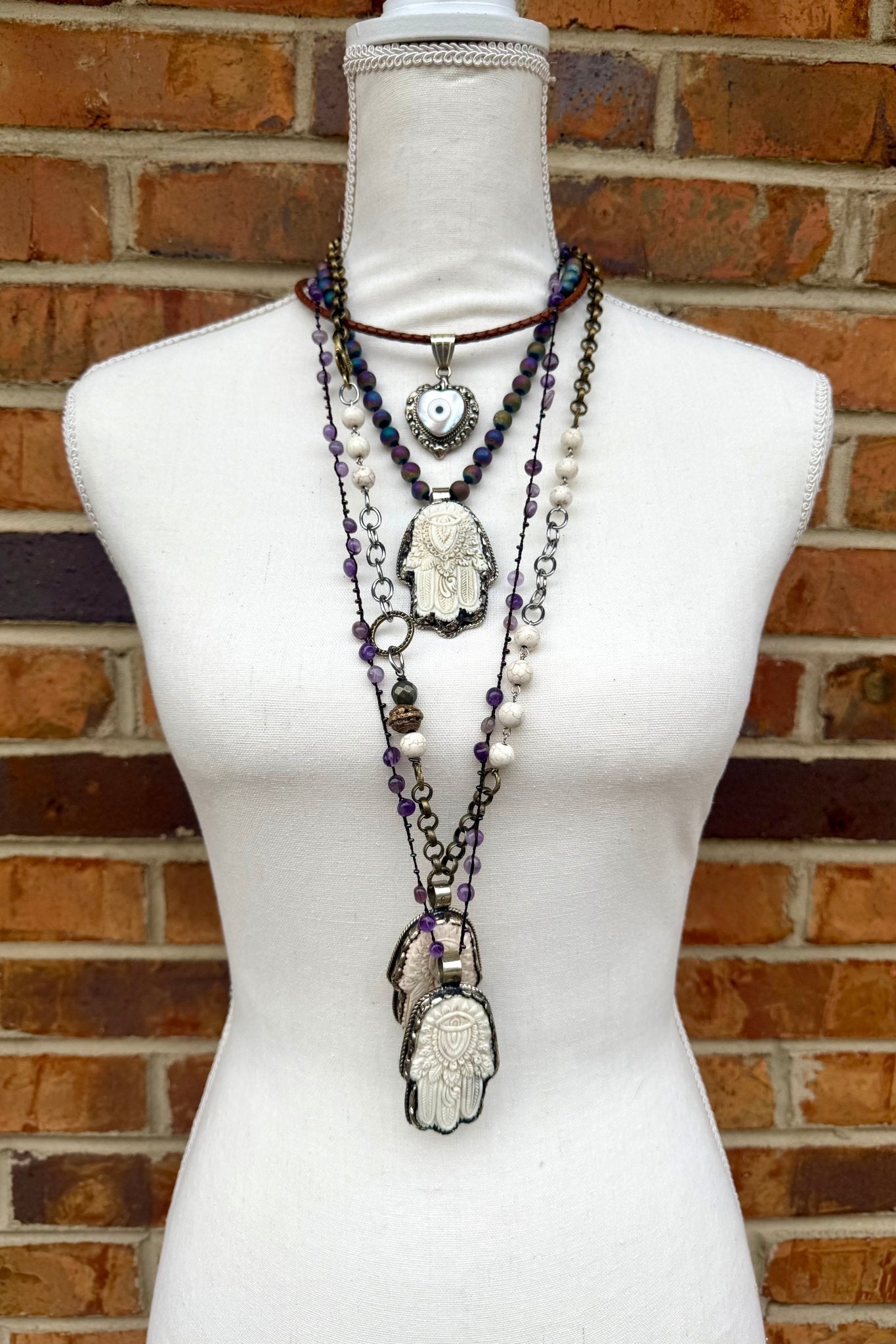 Hamsa Hand Shortie Necklace - ivyandlavyboutique ivyandlavyboutique