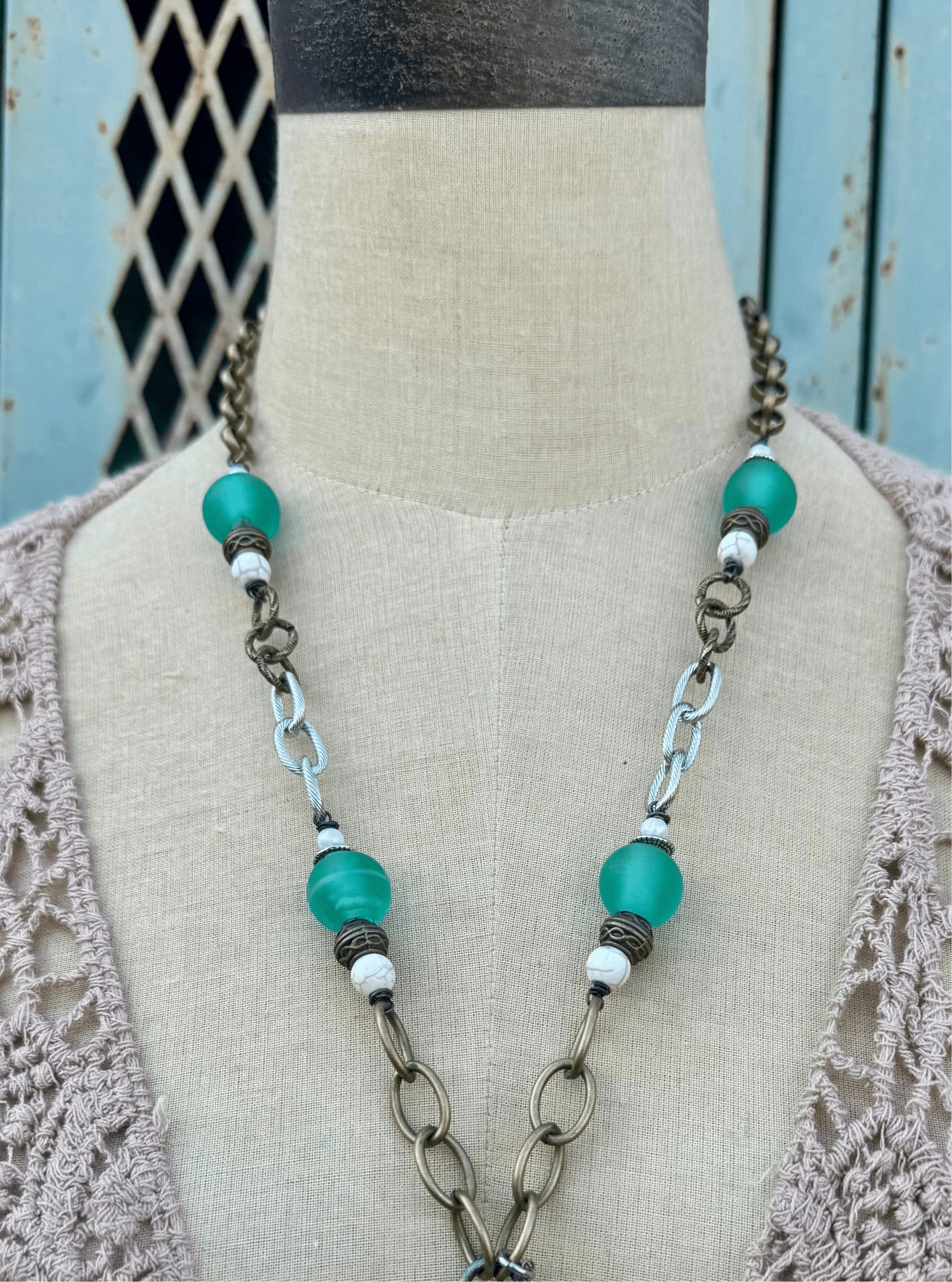 Hamsa Hand Statement Necklace - ivyandlavyboutique ivyandlavyboutique