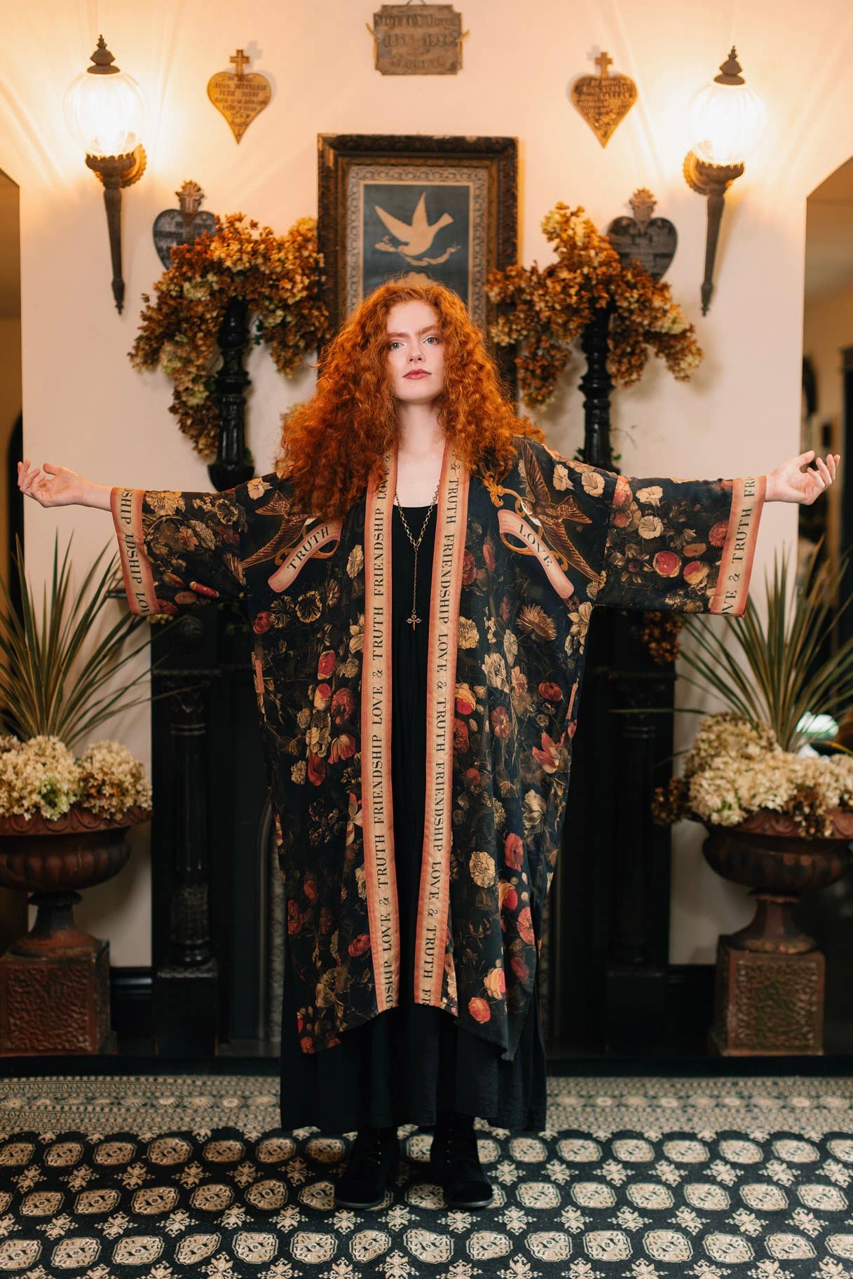 Heart of Gold Opera Duster Kimono Robe w/ Sacred Heart - ivyandlavyboutique Market of Stars (USA)