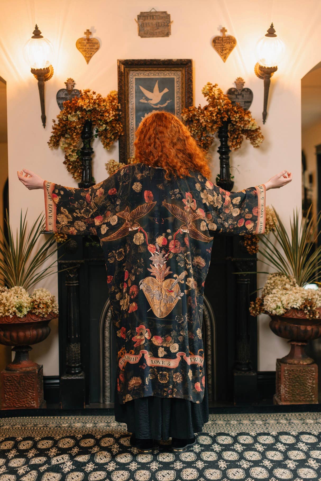 Heart of Gold Opera Duster Kimono Robe w/ Sacred Heart - ivyandlavyboutique Market of Stars (USA)
