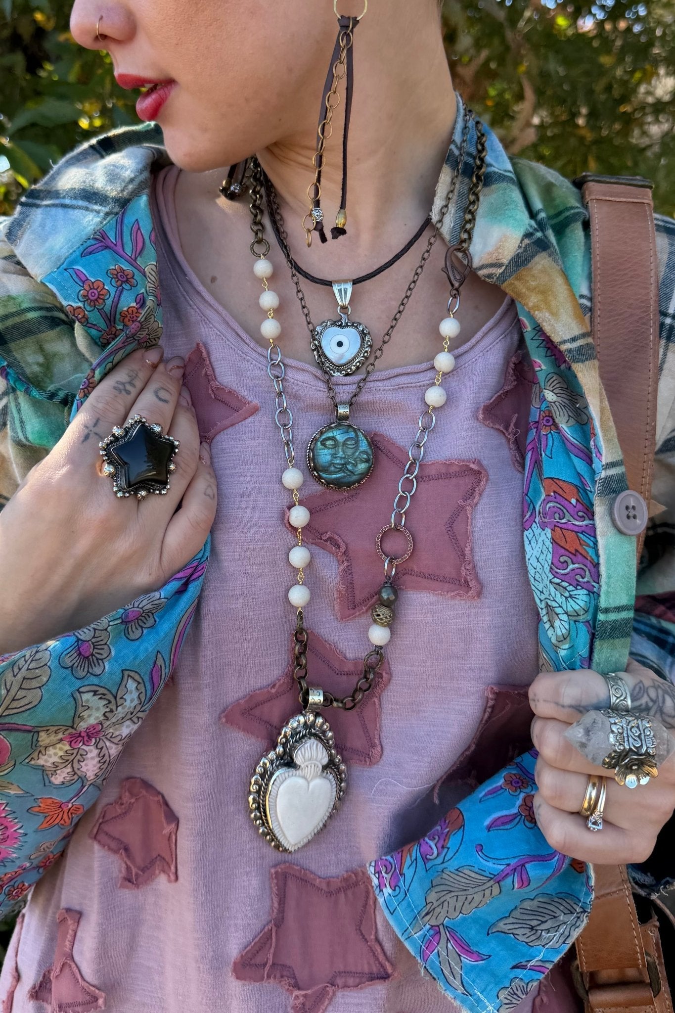 Heart on Fire White Statement Handmade Necklace - ivyandlavyboutique ivyandlavyboutique