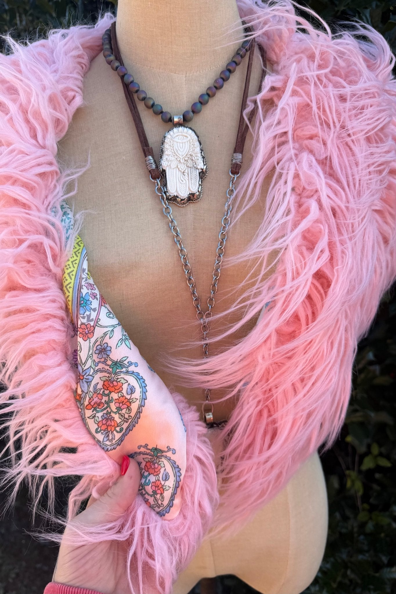 Hippie Vibes Faux Fur Collar - ivyandlavyboutique Jennafer Grace