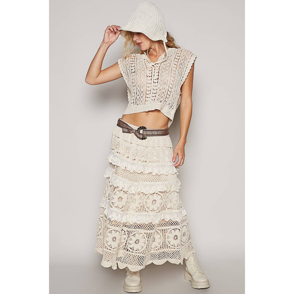 Hola Chicas Crochet Sleeveless Top - ivyandlavyboutique Pol Clothing