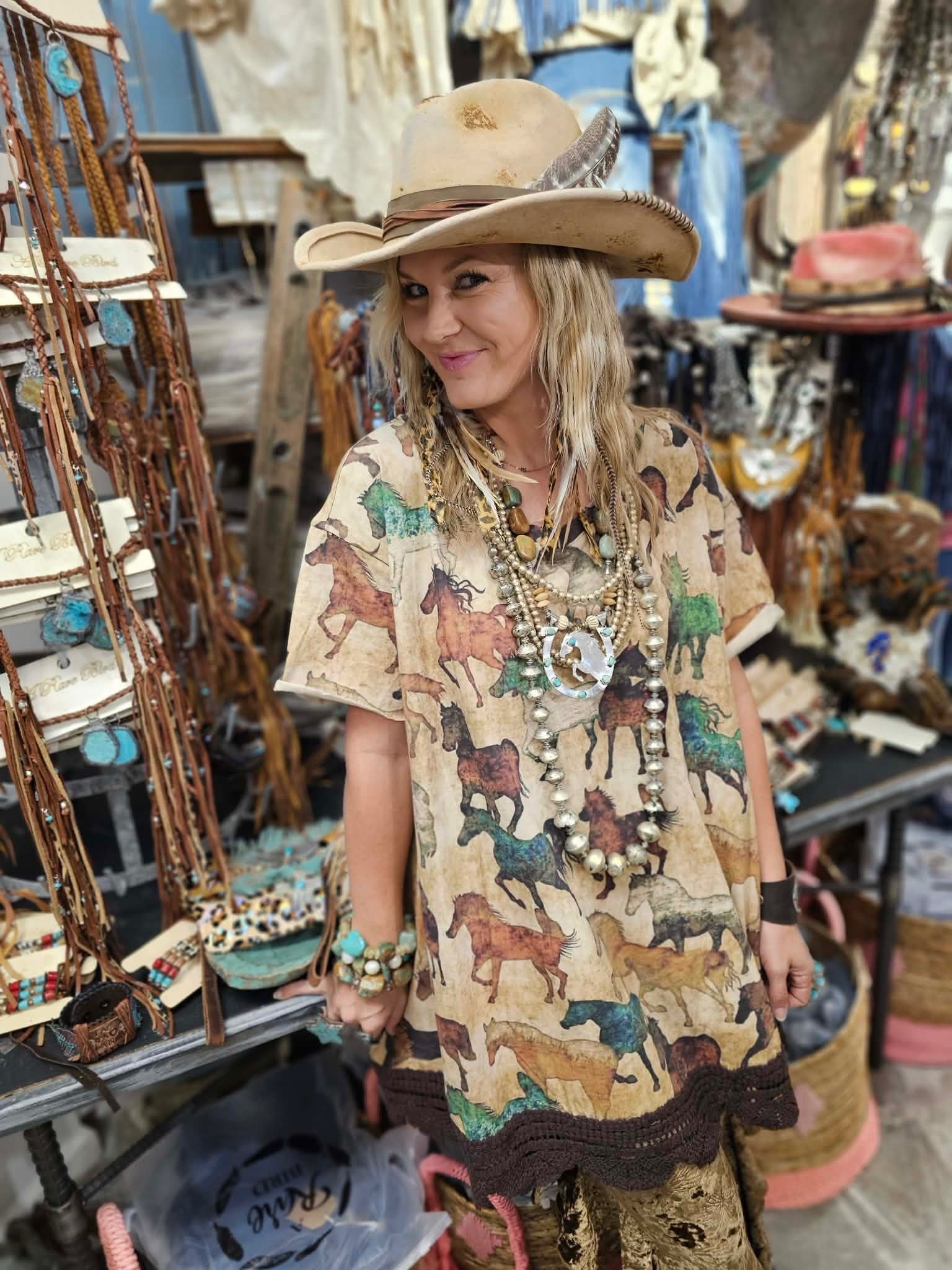 Horse Tee Shirt - ivyandlavyboutique A Rare Bird Shop