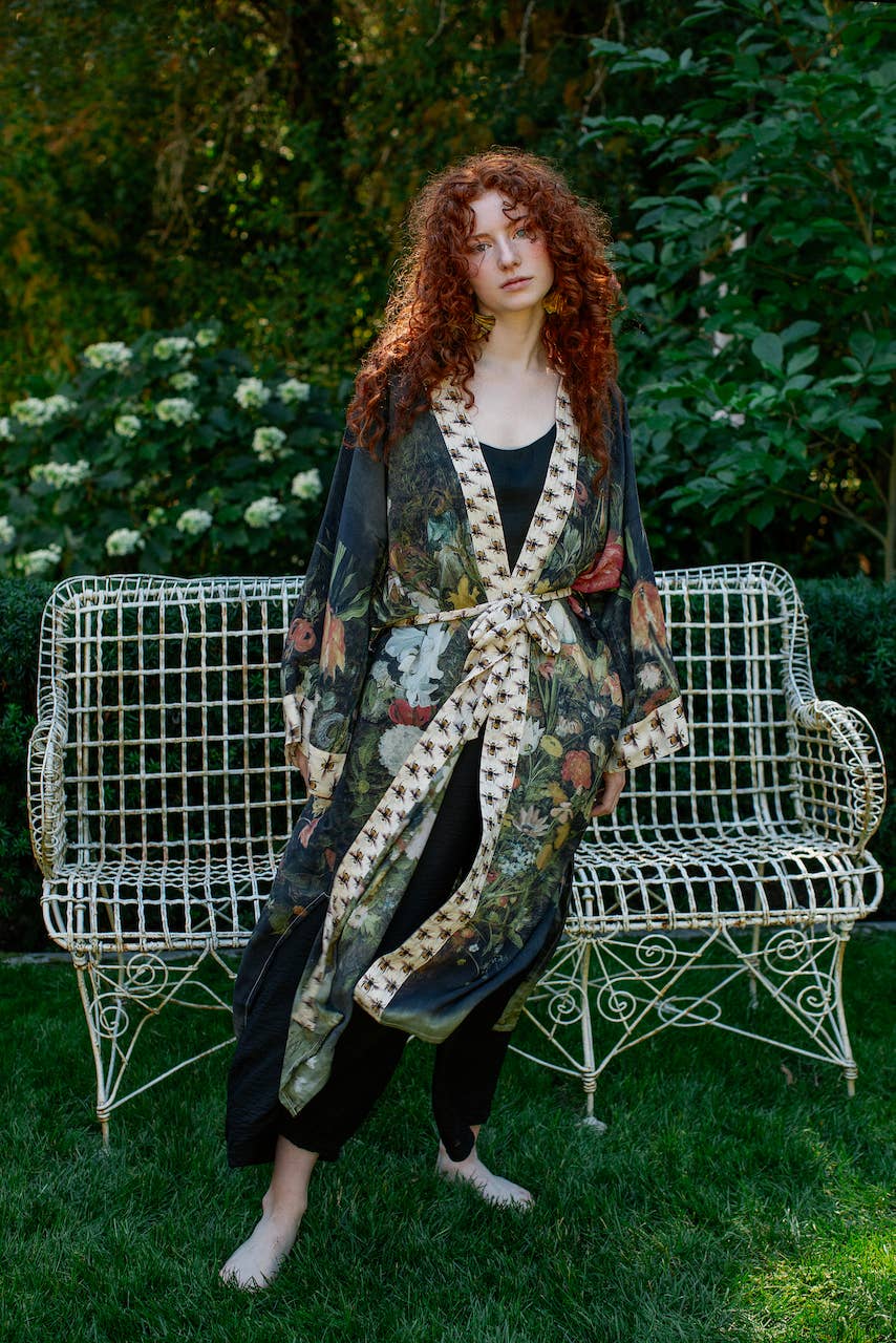 I Dream In Flowers Opera Duster Kimono Robe w/ Bees: Classic - ivyandlavyboutique Market of Stars