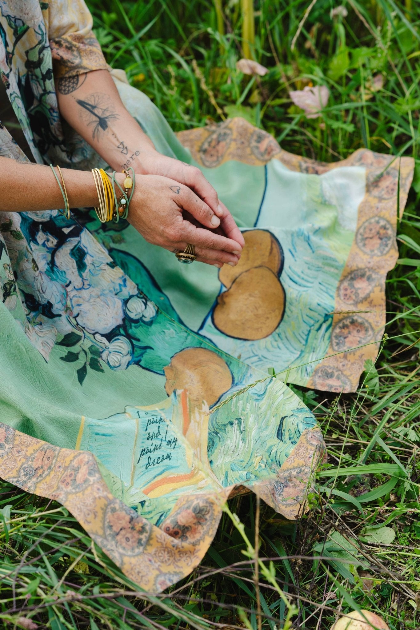 I Paint My Dream Bohemian Van Gogh Goddess Kimono - ivyandlavyboutique Market of Stars