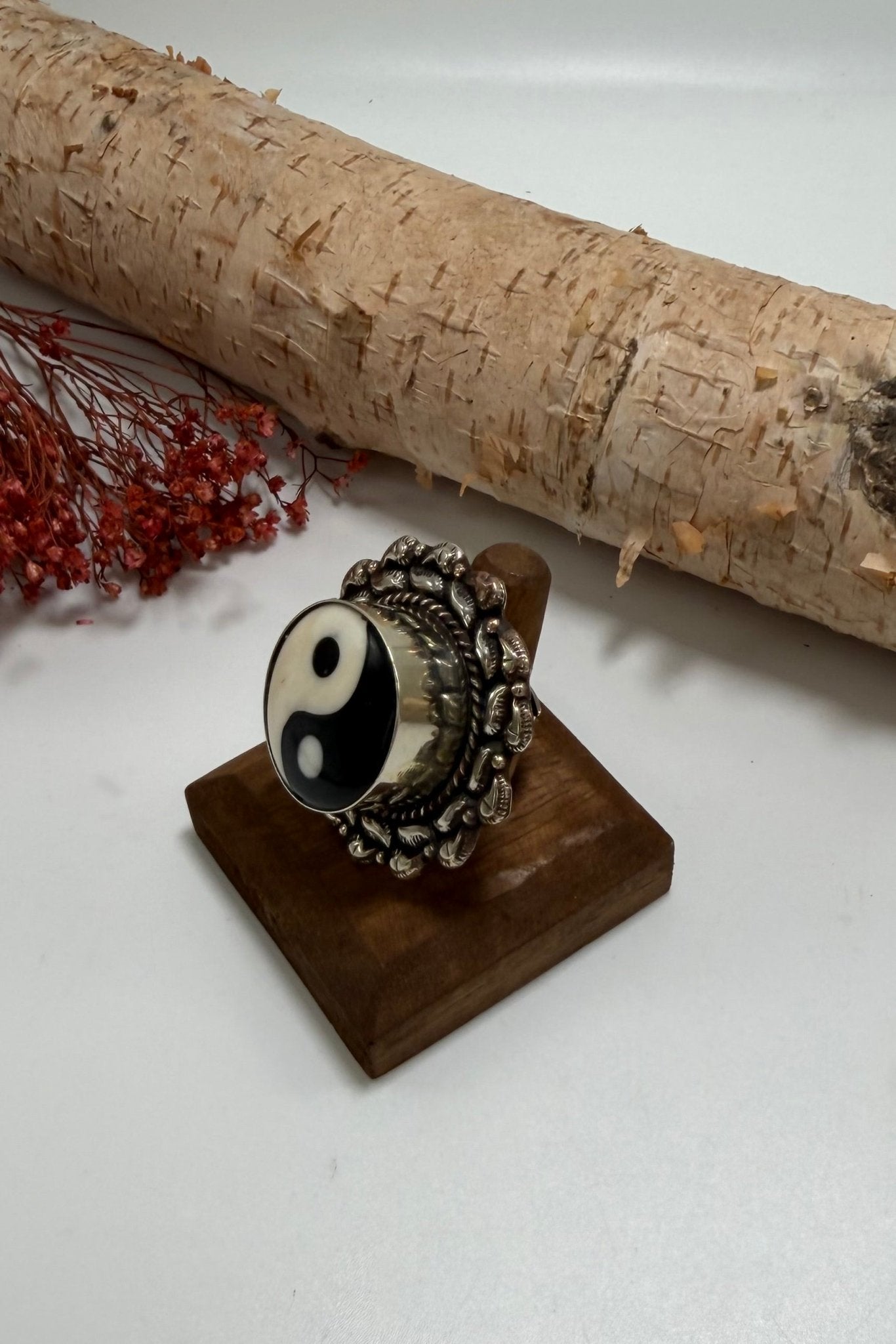 Inner Vibes Yin Yang Ring 15 - ivyandlavyboutique ivyandlavyboutique