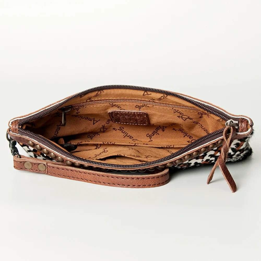 It's a Jungle Out There Wrist Bag - ivyandlavyboutique american darling