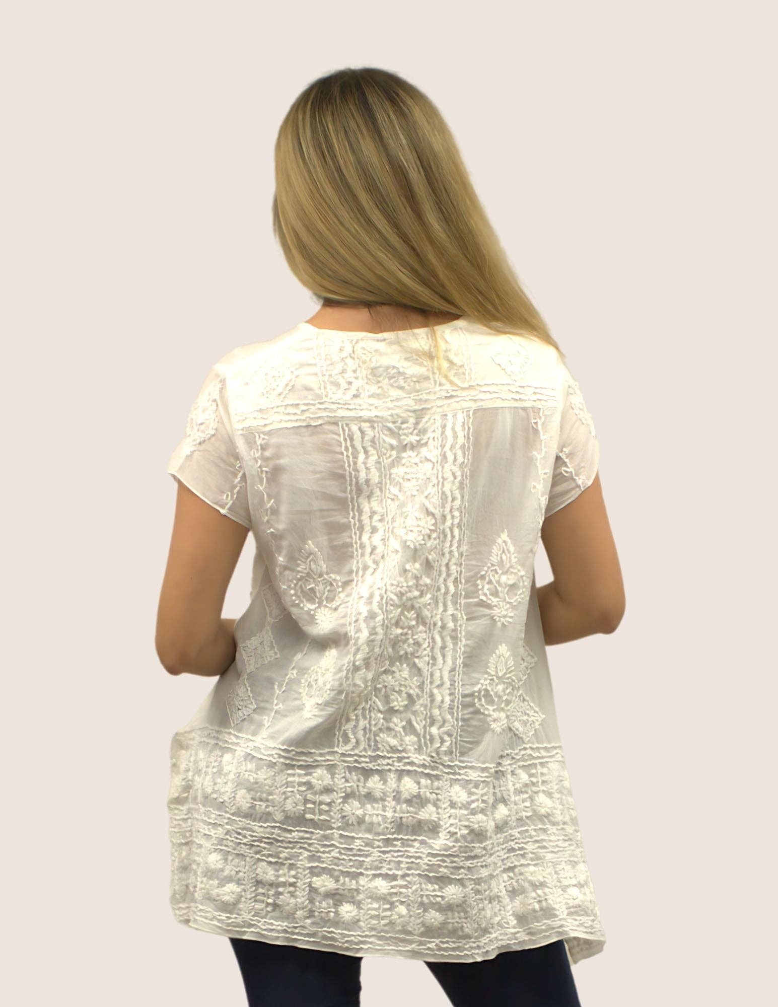 Jamila Embroidered Top - ivyandlavyboutique Caite & Kyla