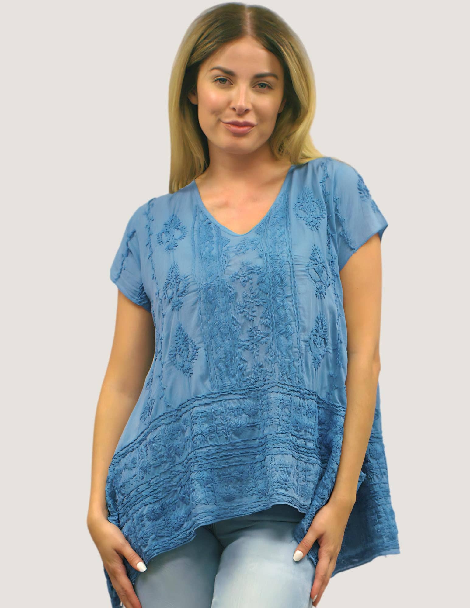 Jamila Embroidered Top - ivyandlavyboutique Caite & Kyla