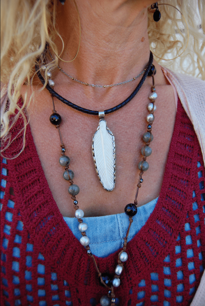 Leather Feather Pendant Choker - ivyandlavyboutique Spirit Lala