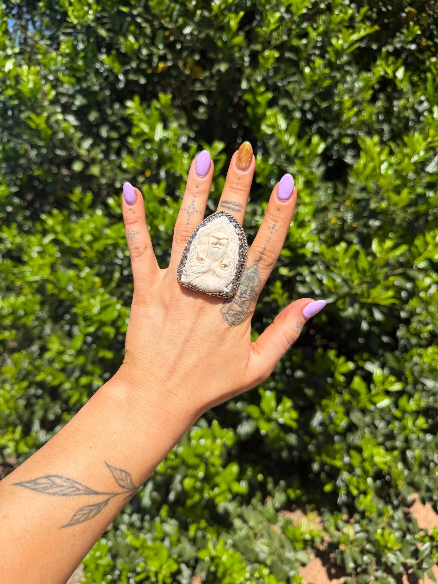 Lonely Wolf Carved Ring - ivyandlavyboutique ivyandlavyboutique