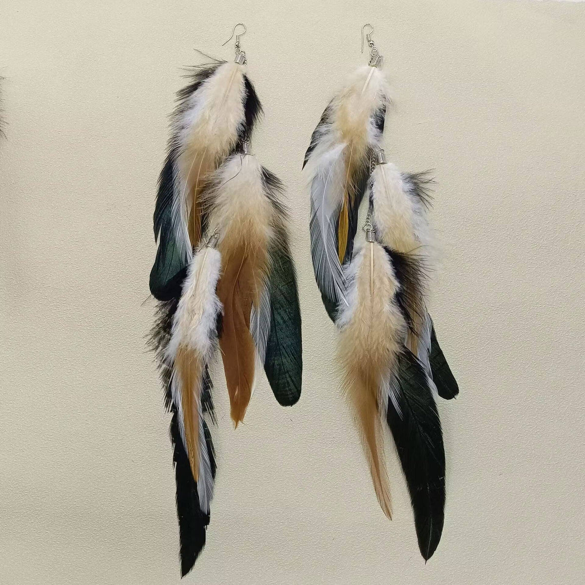 Longer Feather Dangle Earrings - ivyandlavyboutique Mio Queena
