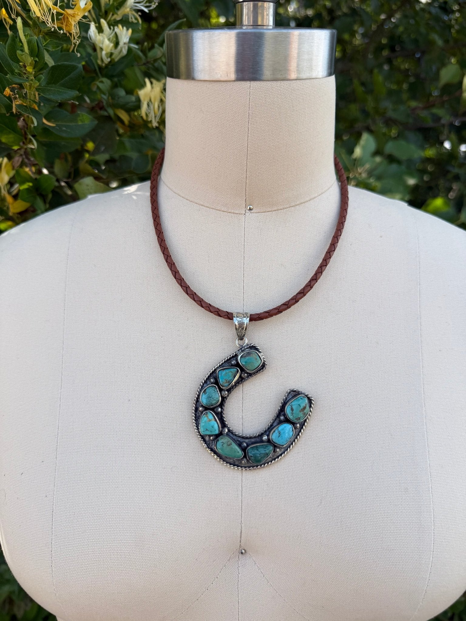 Lucky You Horse Shoe Choker - ivyandlavyboutique ivyandlavyboutique