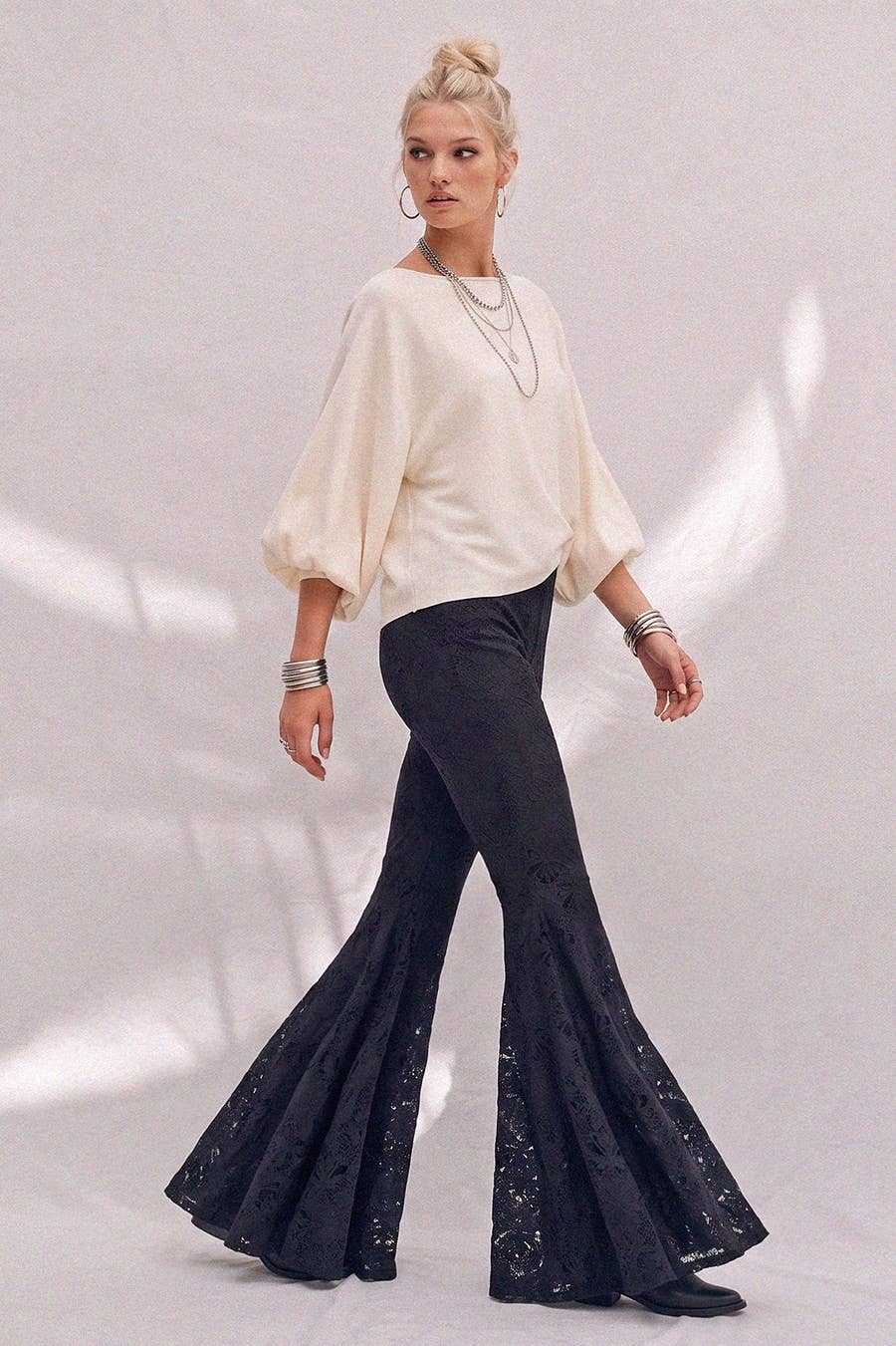Make a Scene Trumpet Flare Pant - ivyandlavyboutique WISTERIA LANE
