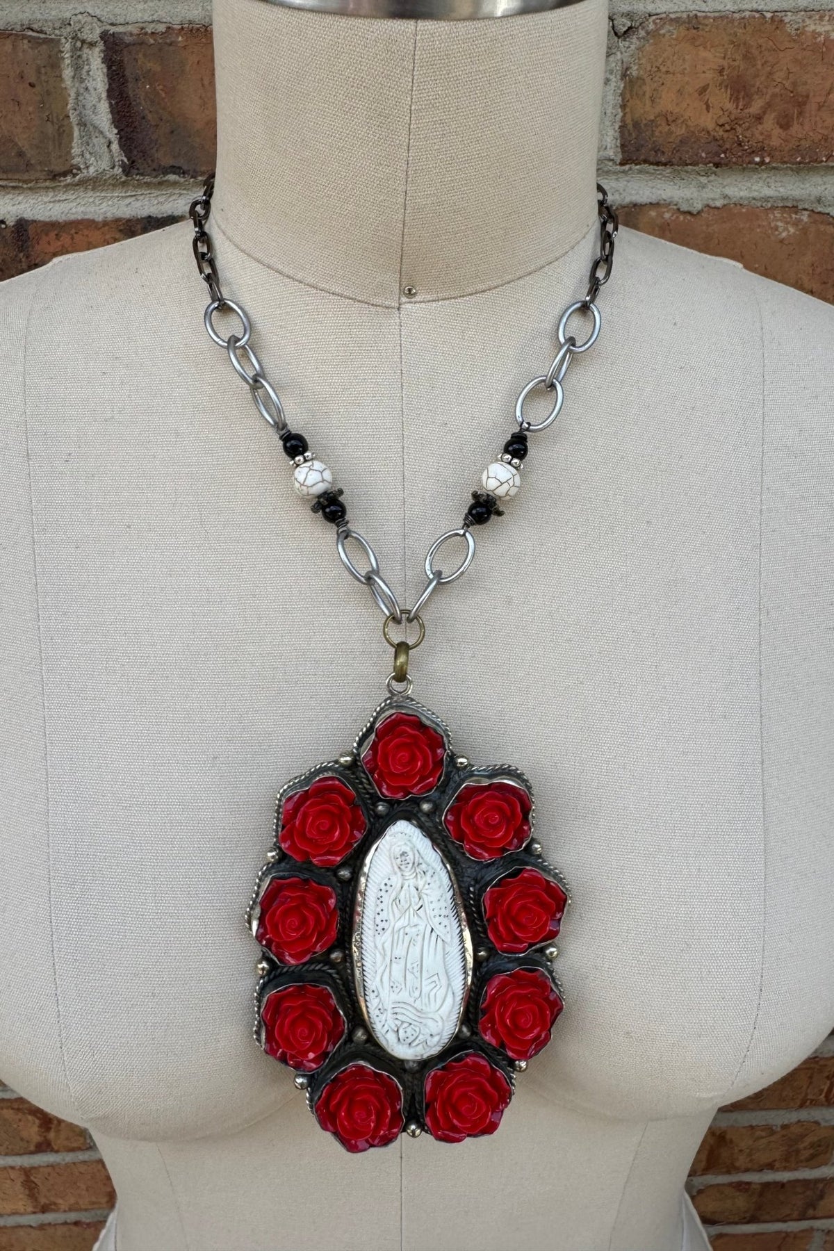 Mary in Roses Necklace - ivyandlavyboutique ivyandlavyboutique