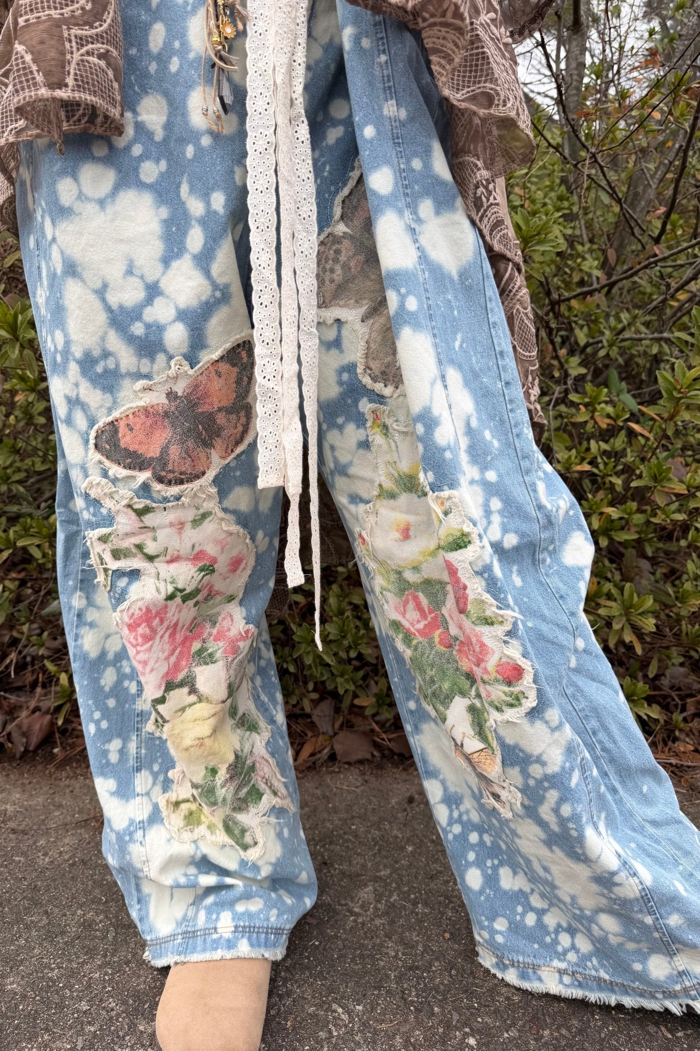 Meadow Bliss Patch Overalls - ivyandlavyboutique A Rare Bird Shop