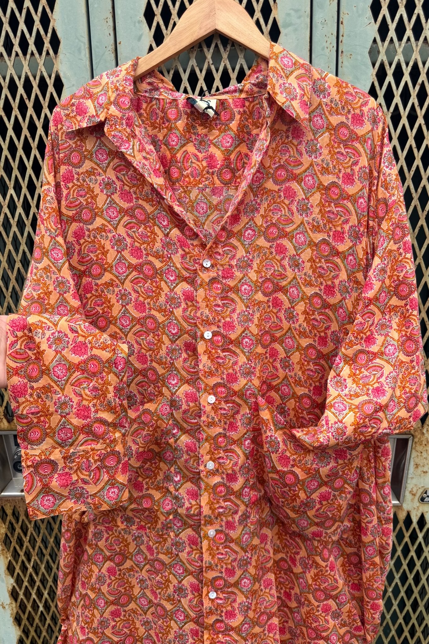 Meadow Strolls Duster in Peach Floral - ivyandlavyboutique Jaded Gypsy