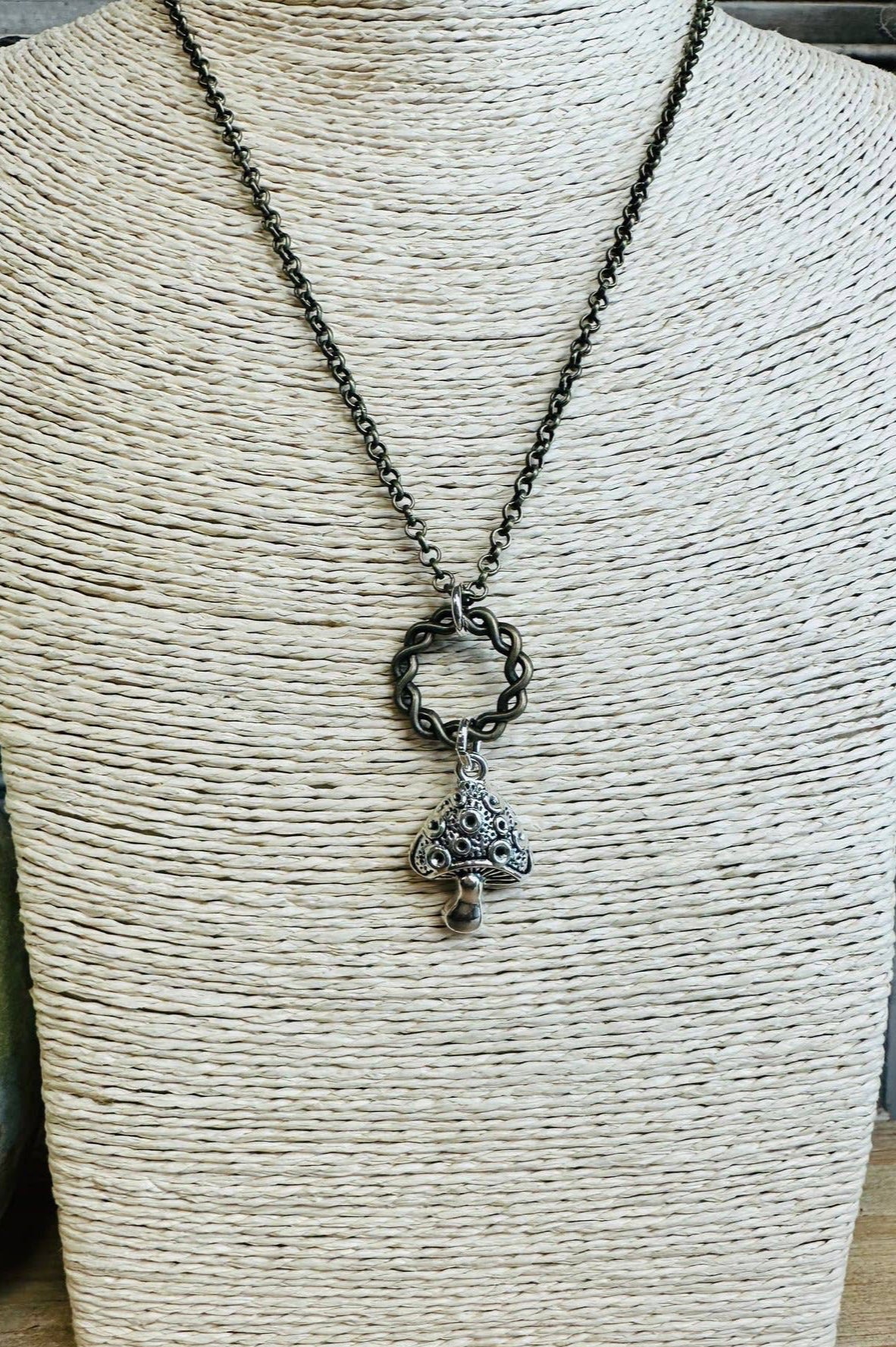 Mellow Mushroom Necklace - ivyandlavyboutique Scooples Jewelry