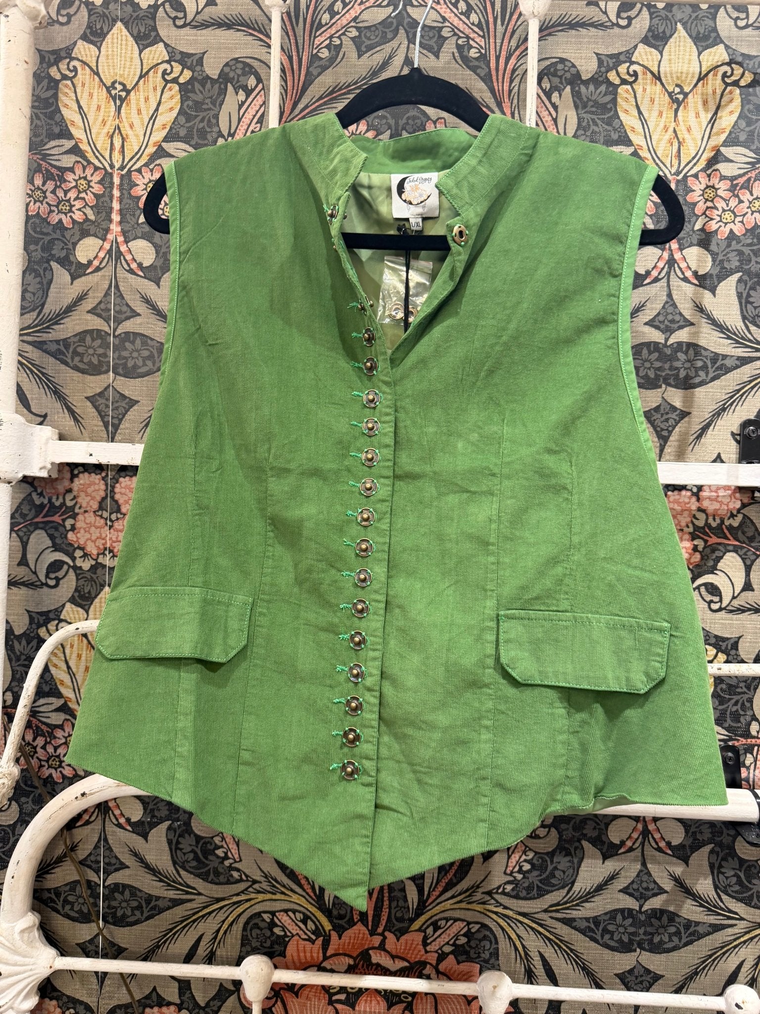 Mesmerized Vest - ivyandlavyboutique Jaded Gypsy