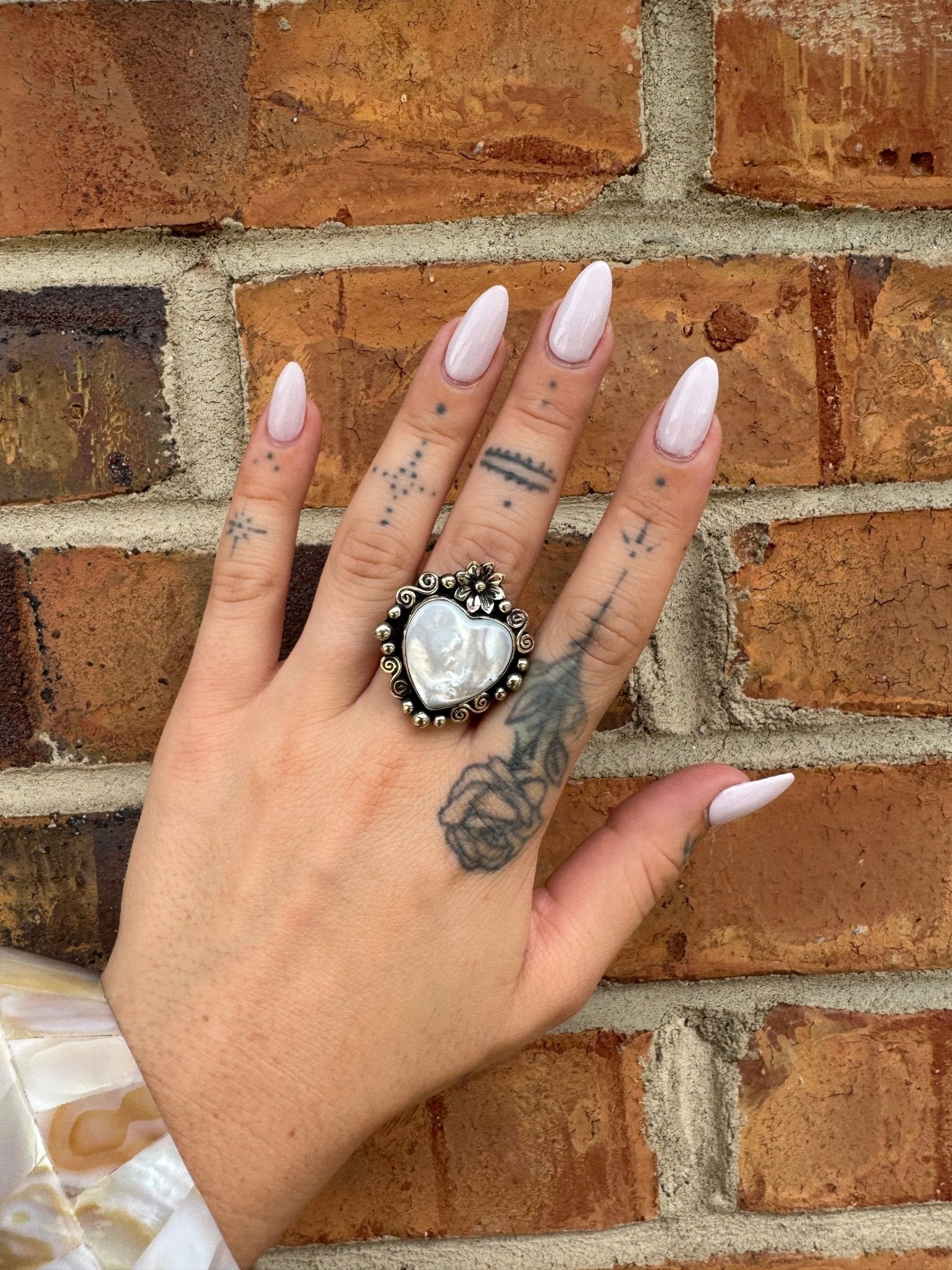 Mini Heart Ring in White - ivyandlavyboutique ivyandlavyboutique