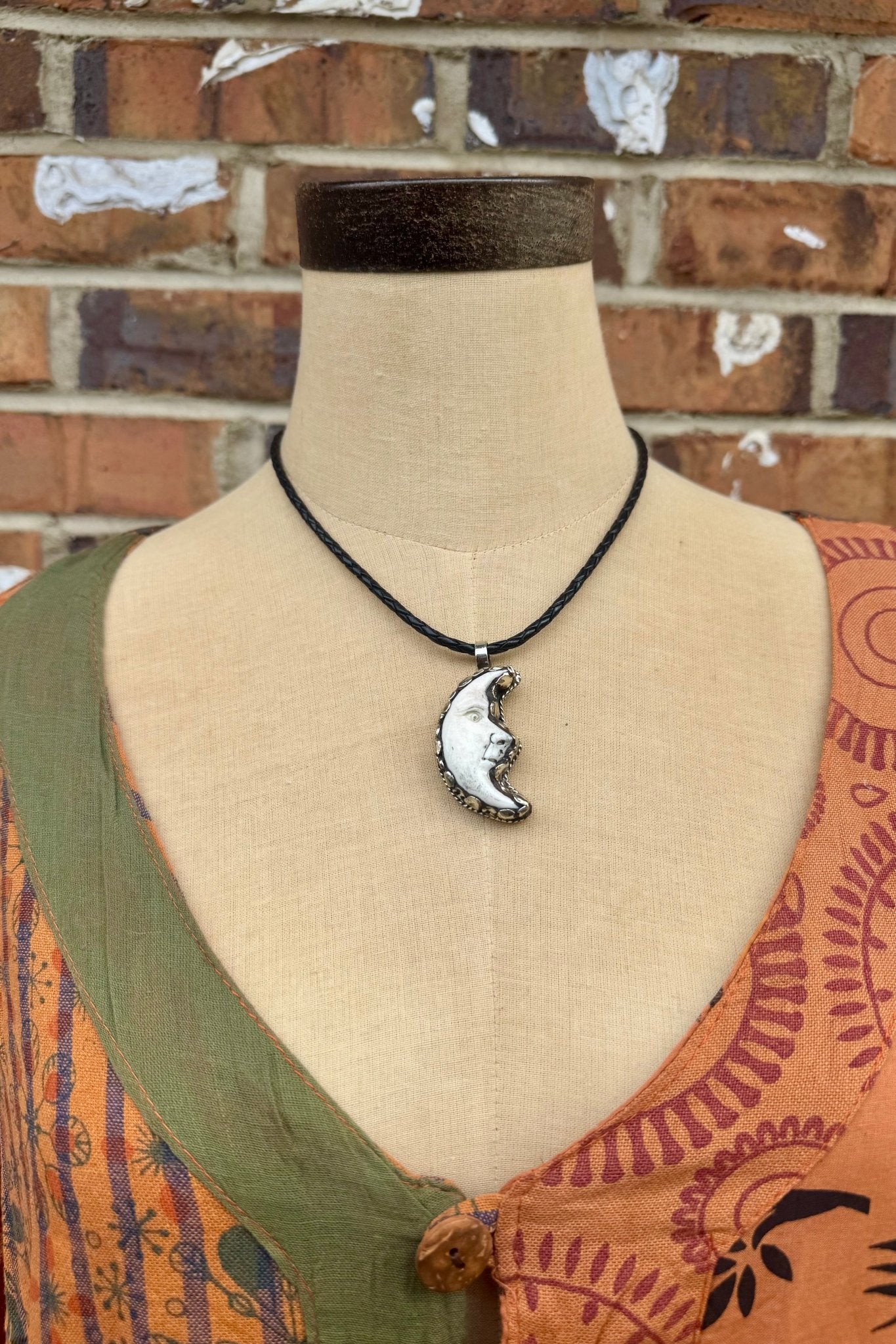 Mini Moon Face Choker on Leather - ivyandlavyboutique ivyandlavyboutique