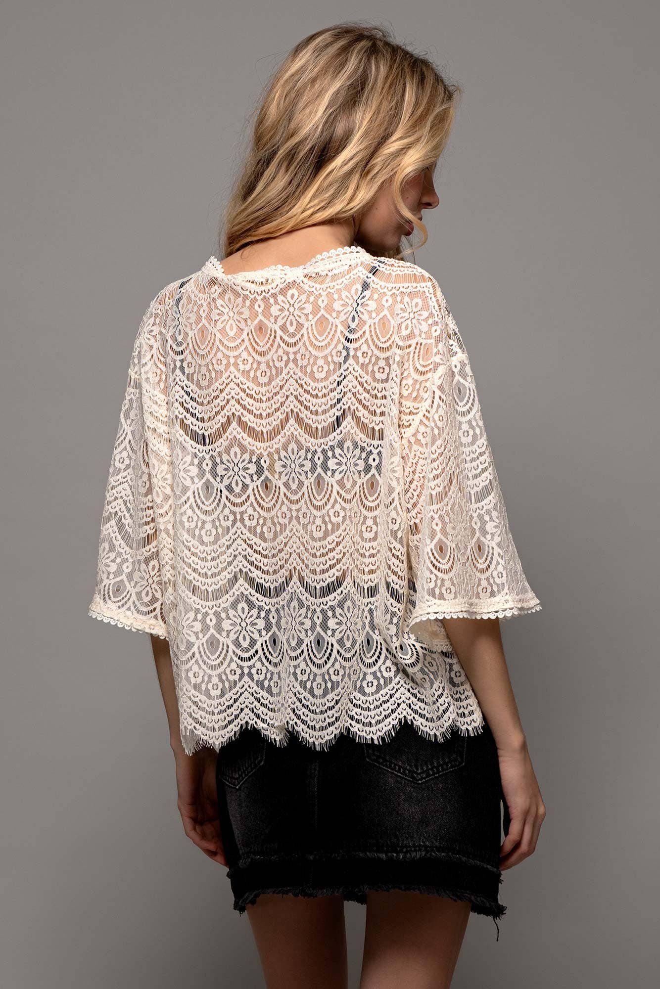 Minted Meadows Lace Top - ivyandlavyboutique Fashion Week