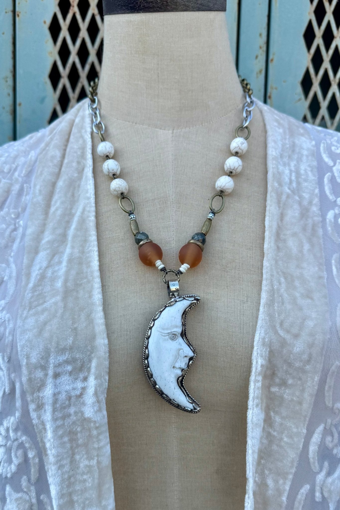 Moon Face Handmade Necklace - ivyandlavyboutique ivyandlavyboutique